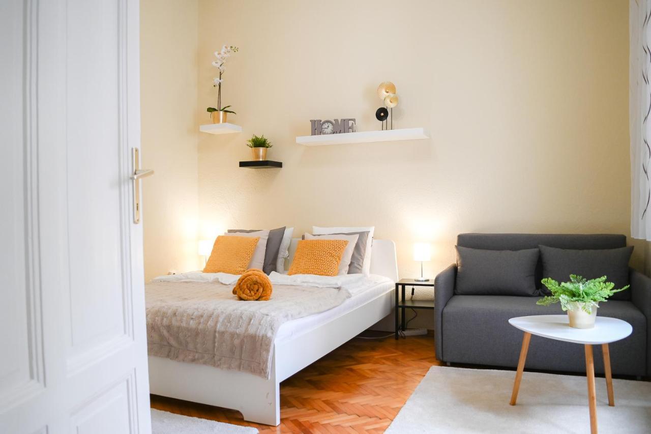 Your Home In Budapest: Cozy, Central & Silent Eksteriør billede